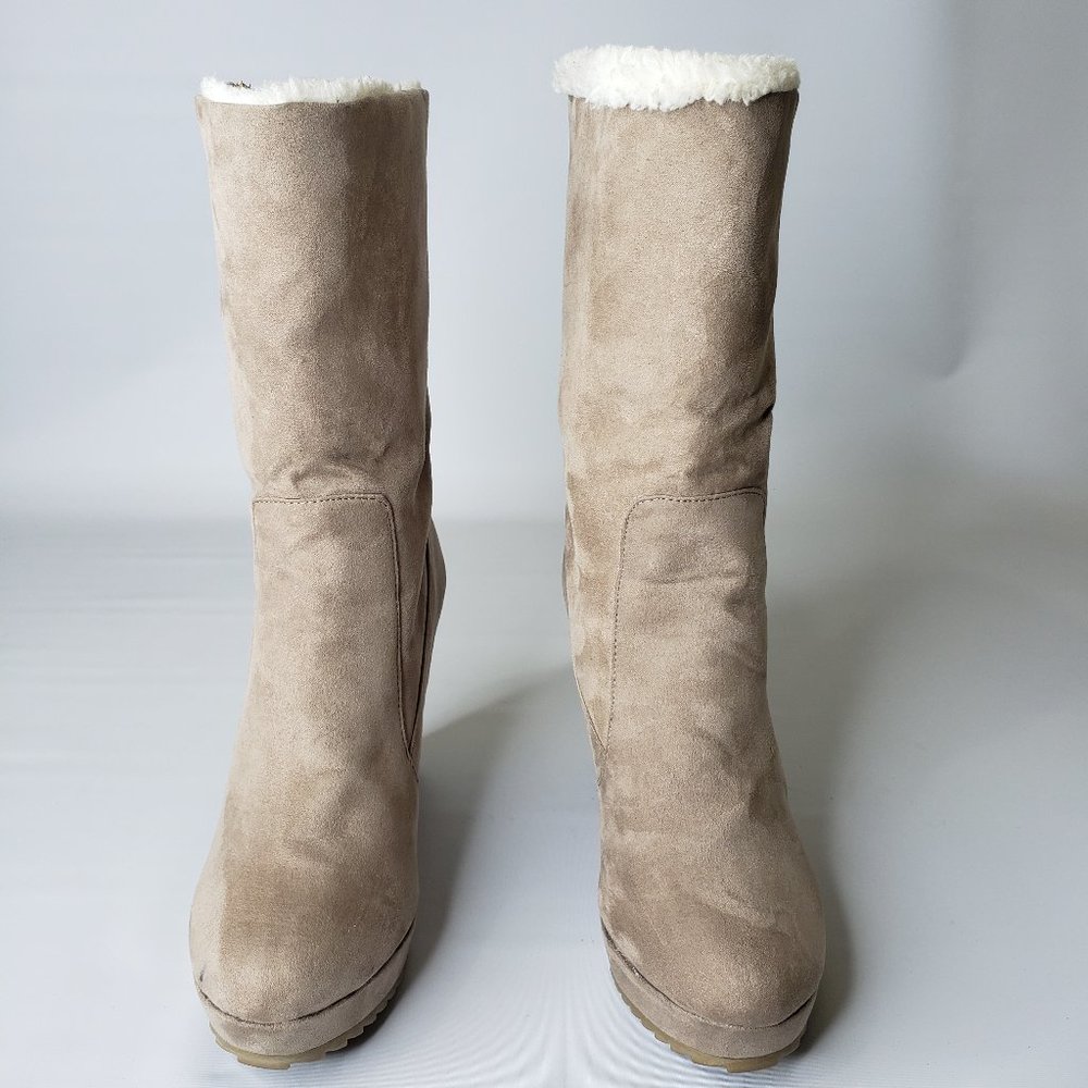 Juicy Couture Taupe Kasia Wedge Boots/Booties 8 - Picture 2 of 16